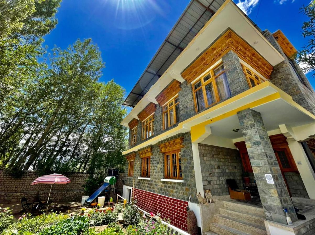 Hidden Leaf Homestay Лех Экстерьер фото