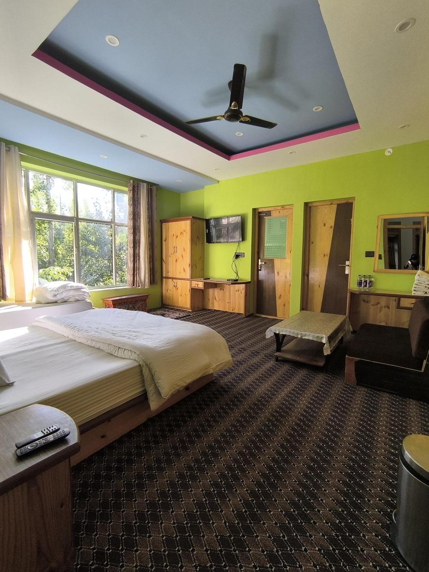Hidden Leaf Homestay Лех Номер фото